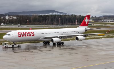 Airbus A340-313X