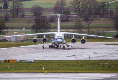 Ilyushin IL-76TD-90VD