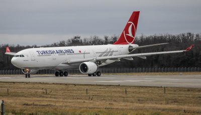 Airbus A330-203 