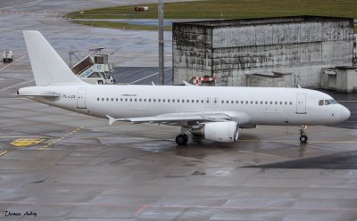 Airbus A320-200