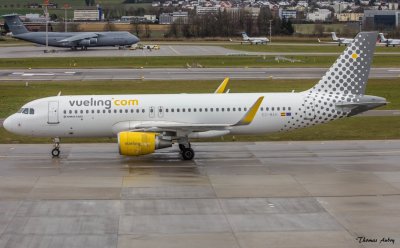 Airbus A320-200