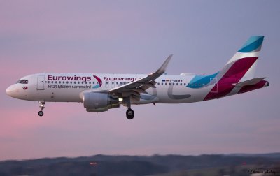 Airbus A320-200