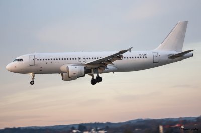 Airbus A320-200