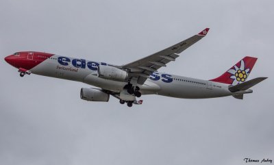 Airbus A330-343