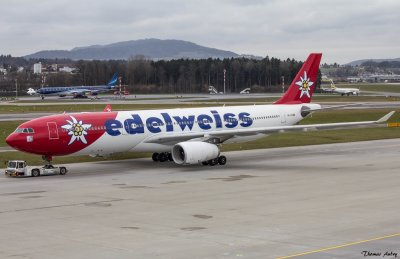 Airbus A330-343