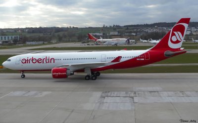 Airbus A330-243