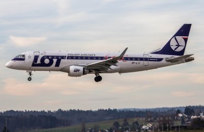 Embraer ERJ-175LR 