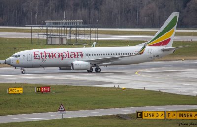 Boeing 737-860(WL) Ethiopian Airlines ET-AQO