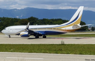 Boeing 737-8KT(BBJ2) Mid East Jet 