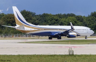 Boeing 737-8KT(BBJ2) Mid East Jet 