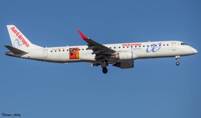 Embraer ERJ-195LR