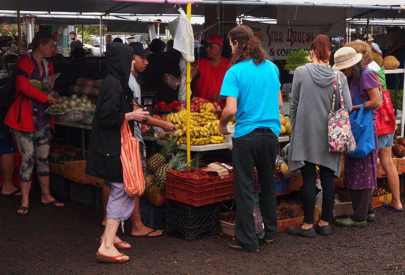 Sunday Swap Meet in Hilo