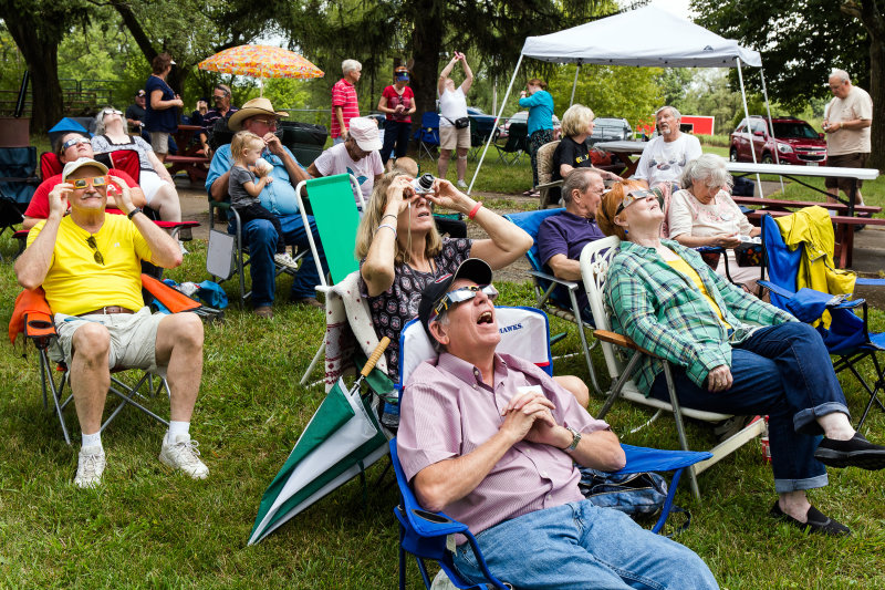 Eclipse Mania 