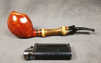 Elegante Fish-Variante von ANDREY CHEREPANOV (Stempelname GNOM).