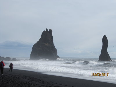 crashing waves at black beach