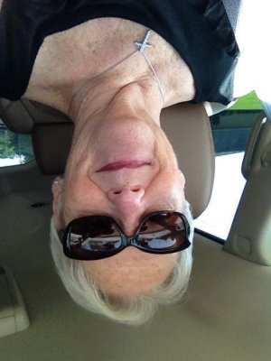 moi in sunglasses
