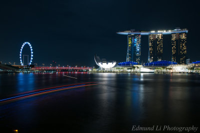 The Cityscape of Singapore- In long exposure 新加坡的黑夜