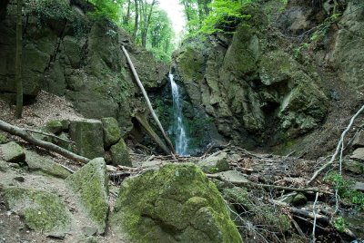 Az Ilona-vlgyi vzess  -  The Ilona Valley Waterfall