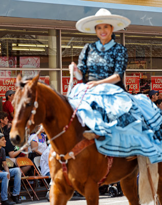 Jinete Amazona  (female Charro)