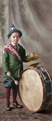 2013 Drummer Boy 13183_18x24 crop.jpg