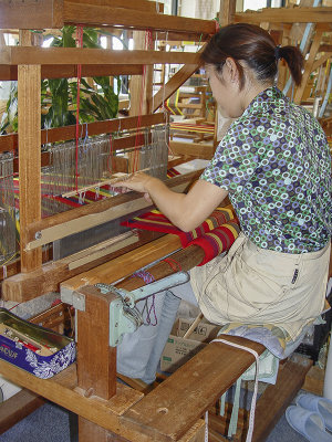 Minsa weaver, Ishigaki Island