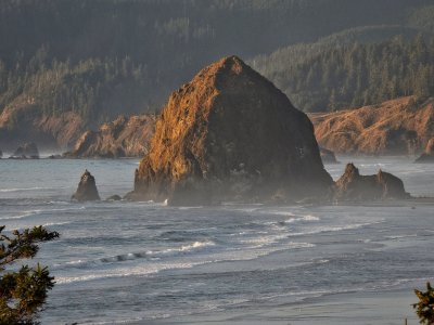 Haystack Rock, Cannon Beach, OR