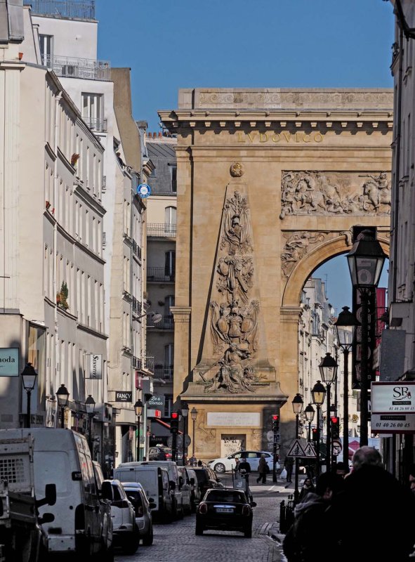 Porte Saint Denis, seen from Rue Saint Denis.