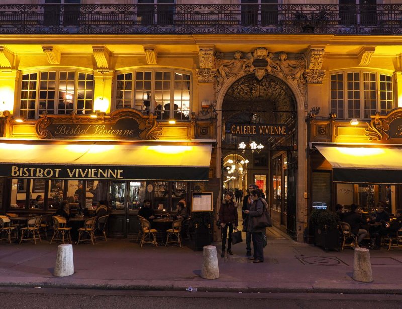 Discovering the 'Passages Couverts' in Paris (Feb. 2017)