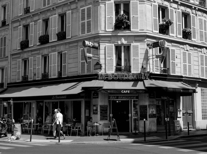 Café at Rue Boursault, angle with Rue des Dames. 
