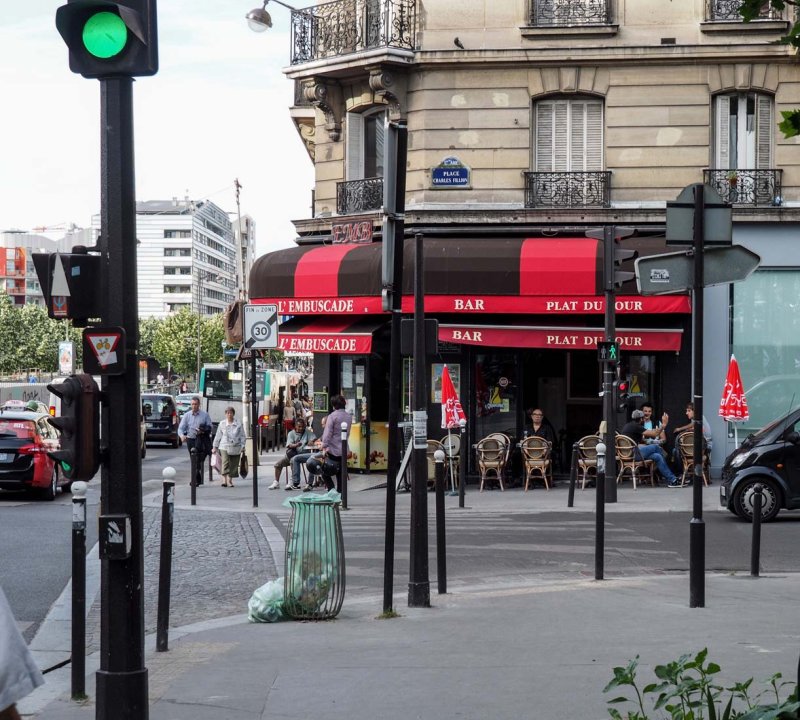 Café 'L'Embuscade', at Place de Batignolles. 