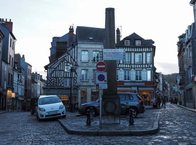 Honfleur downtown. Cars are enemies of photographers. 