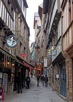 The Mont Saint Michel : inside the walls. 