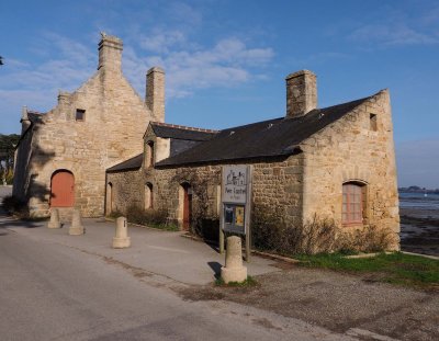 In the Morbihan area: the moulin Pen Castel.