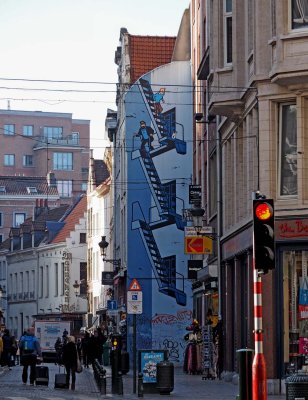 Leaving the Grand Place; Tintin and Capitaine Haddock are watching us. 