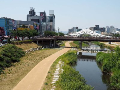 Daejeon: downtown.