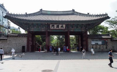 Seoul: the Deoksugung Palace.