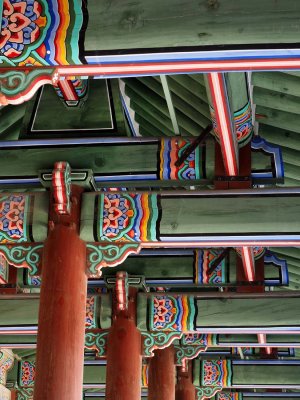 Gyeongbokgung Palace; a detail of the wall painting.