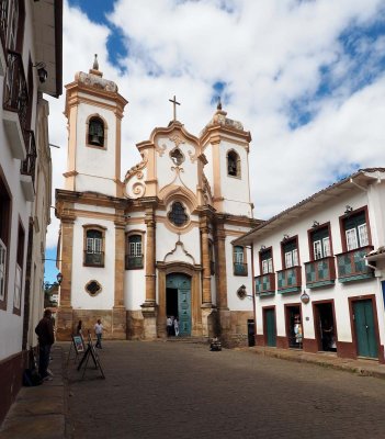 Church called Igreja Matriz Nossa Senhora do Pilar. 