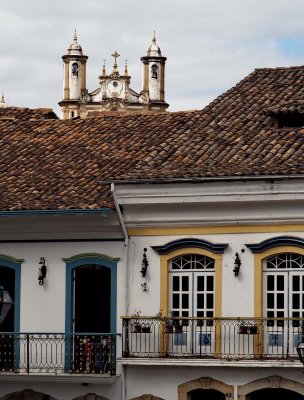Ouro Preto: houses, churches.