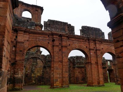 The São Miguel Arcanjo church ruins. 