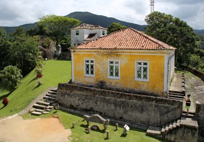 The new Commandant's house and the gunpowder in the background. 