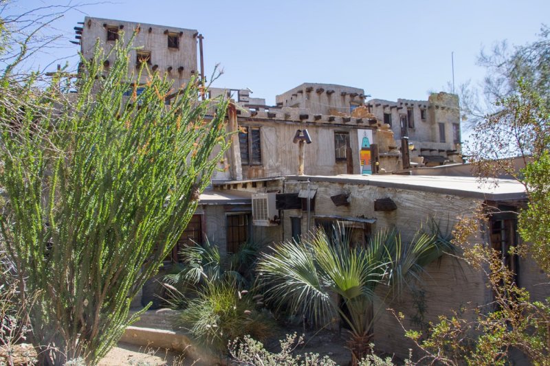  Desert Hot Springs 