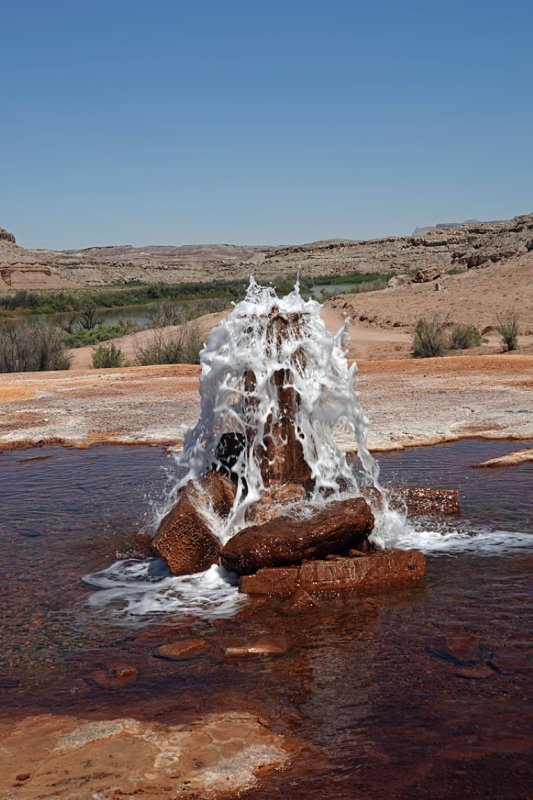  Crystal Geyser 