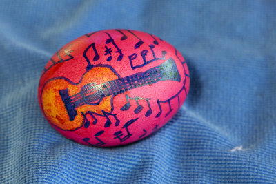 brien's guitar egg