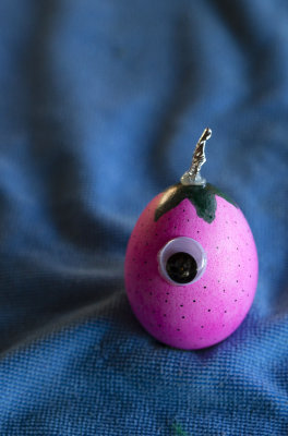 one eye strawberry egg
