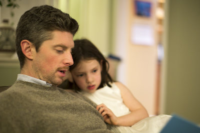 Daddy/daughter, daddy focus