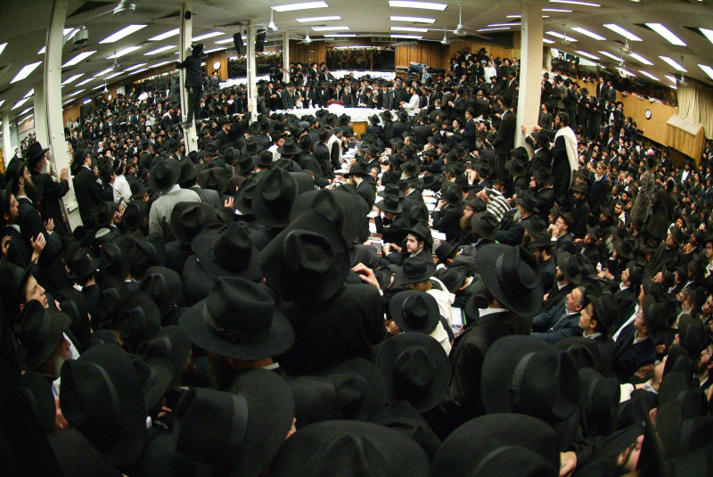 Simchat Torah Brooklyn 2006
