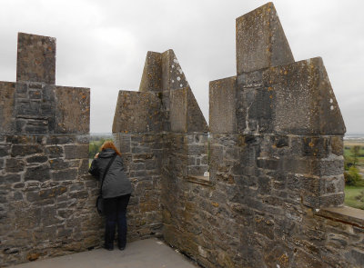  Bunratty Castle battlements