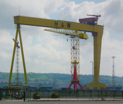 Belfast_Harland & Wolff cranes at Titanic Museum
