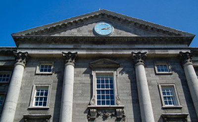 _Trinity College facade